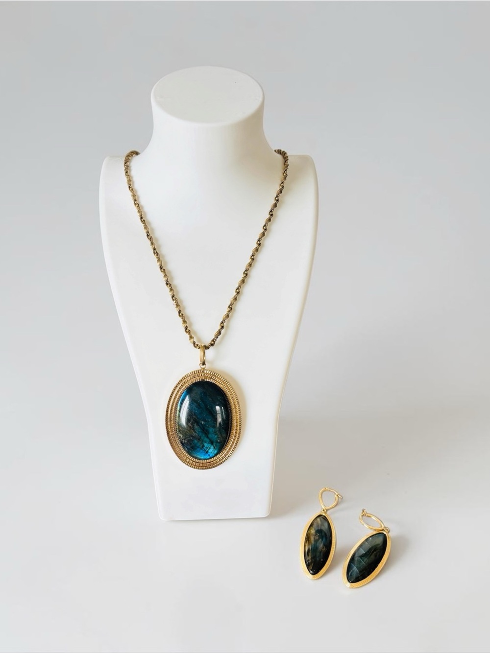 Gold plated 925 silver  Labradorite necklace and earrings set